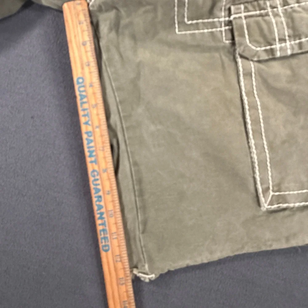True Religion Mens Super T Cargo Shorts Olive Green White Stitch Y2K Size 34 37